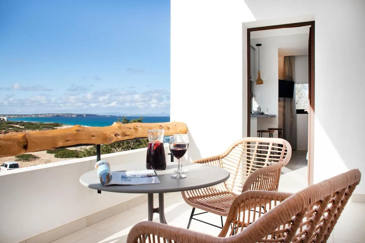 Gaviota - Emar Hotels Adults Only Es Calo