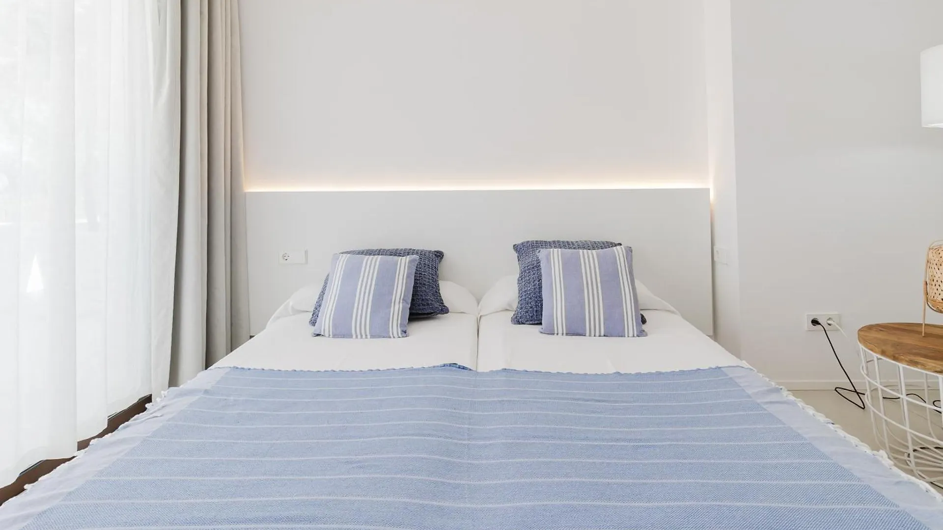 Gaviota - Emar Hotels Adults Only Es Calo  Spain